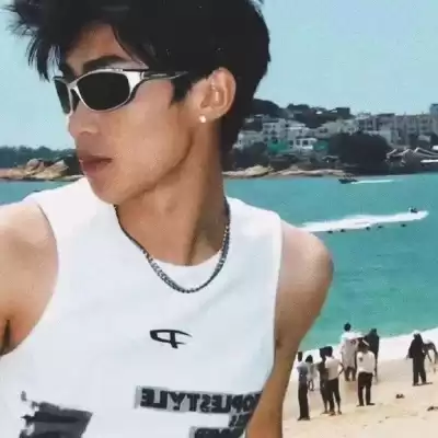卢思山